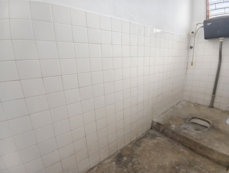 Kedai / Pejabat untuk Disewa di Taman Malim Jaya (Bachang) - Ann Lim - PropertyGuru.com.my