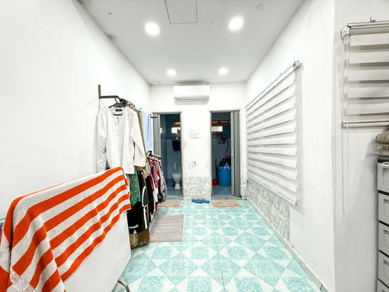 Rumah Teres 2 Tingkat untuk Dijual di Taman Selayang Indah (Selayang) - Azli Ibrahim - Interior - PropertyGuru.com.my