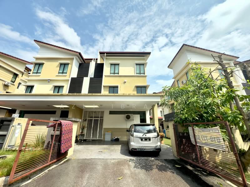 Rumah Berkembar untuk Dijual di Taman Tropika 2 (Kajang) - Azli Ibrahim - Exterior - PropertyGuru.com.my