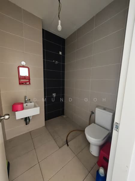 2-storey Terraced House for Sale in Eco Majestic (Semenyih) - Edmund Goh - Bathroom - PropertyGuru.com.my