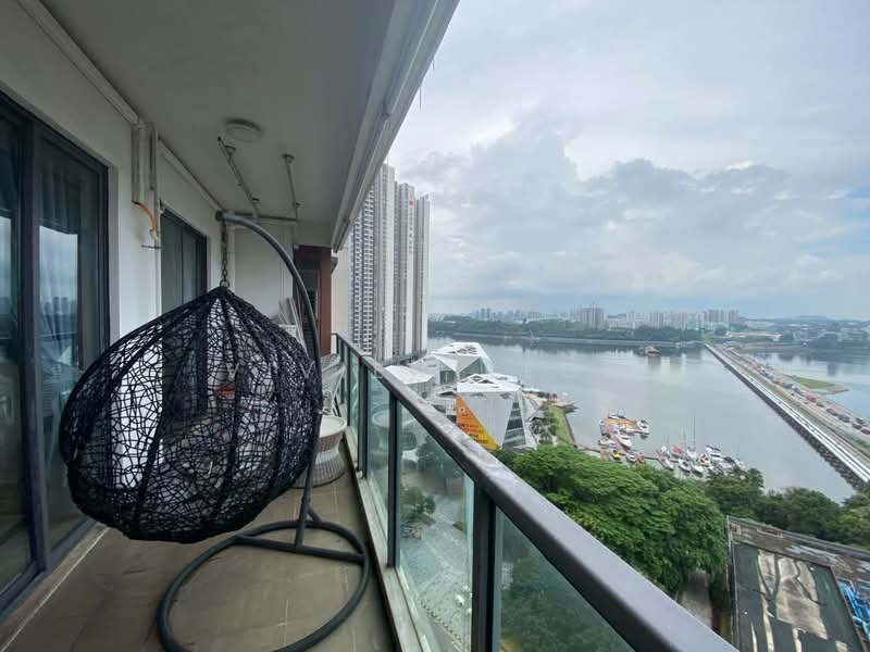 Pangsapuri untuk Dijual di R&F Princess Cove Phase 1 - Vivien Keck - Balcony - PropertyGuru.com.my
