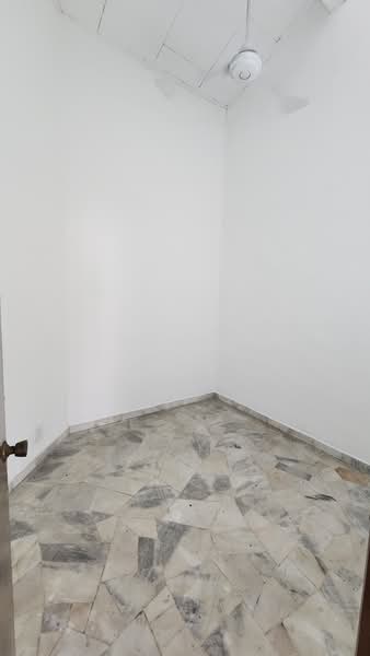 1-storey Terraced House for Sale in Johor Bahru (Johor) - Terence Tan - Interior - PropertyGuru.com.my