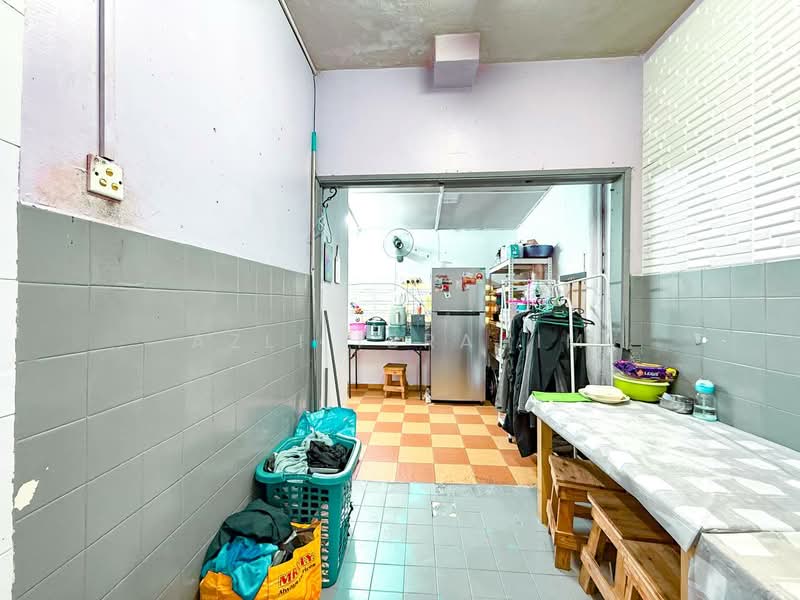 Townhouse for Sale in Taman Melati (Setapak) - Azli Ibrahim - Kitchen - PropertyGuru.com.my