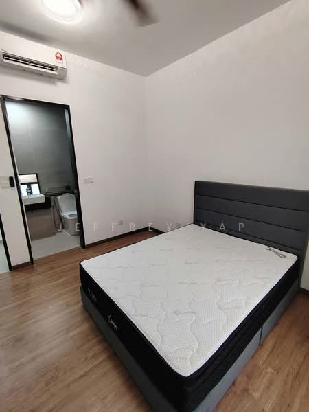 Servis Apartment untuk Disewa di 2Rio Residence @ Bandar Puteri Puchong - Jeffrey Yap - Bedroom - PropertyGuru.com.my