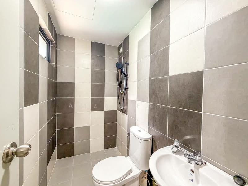 Service Residence for Sale at Residensi Mutiara Kajang 2 - Amzar Faiz - PropertyGuru.com.my