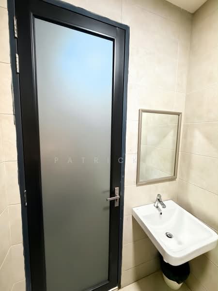 Servis Apartment untuk Disewa di Urban Suites - Patrick . - Bathroom - PropertyGuru.com.my