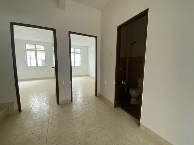 2.5-storey Terraced House for Sale in Taman Scientex Senai (Senai) - Iden Tan - Interior - PropertyGuru.com.my