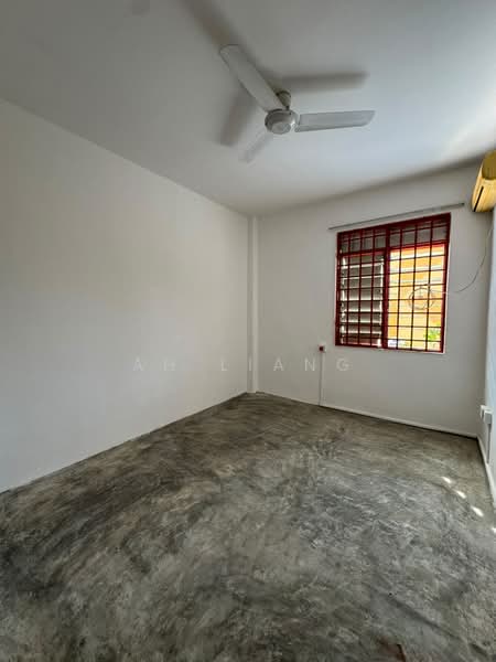 Rumah Bandar untuk Dijual di Kangkar Pulai (Skudai) - Ah Liang - Interior - PropertyGuru.com.my