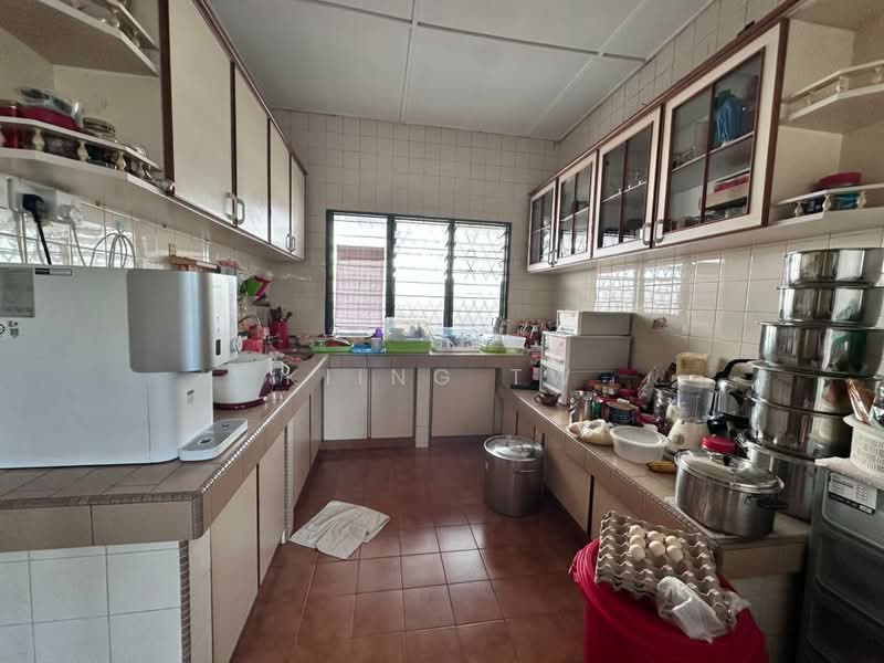 2-storey Terraced House for Sale in Taman Bukit Maluri (Kepong) - Kiing TW - Kitchen - PropertyGuru.com.my