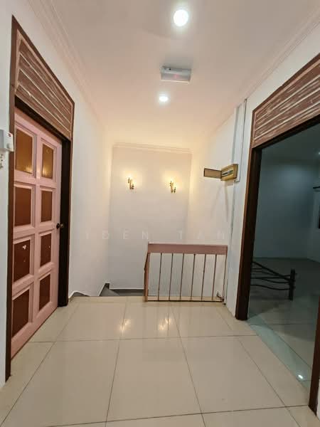 Rumah Teres 2 Tingkat untuk Dijual di Taman Ungku Tun Aminah (Skudai) - Iden Tan - PropertyGuru.com.my