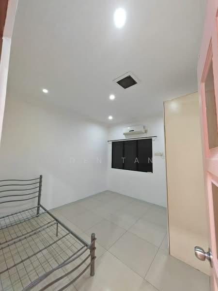 Rumah Teres 2 Tingkat untuk Dijual di Taman Ungku Tun Aminah (Skudai) - Iden Tan - PropertyGuru.com.my