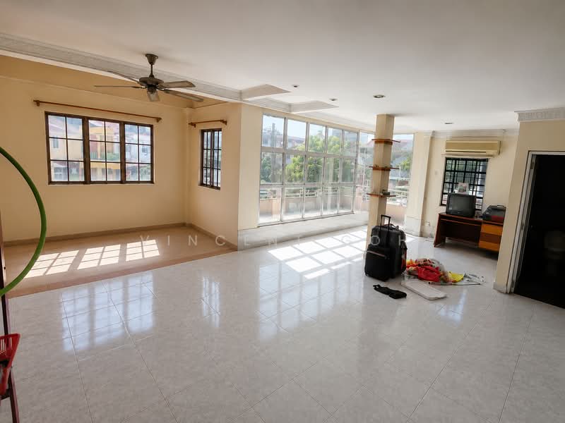 Rumah Berkembar untuk Dijual di Sentul (Kuala Lumpur) - Vincent Goh - Living Room - PropertyGuru.com.my