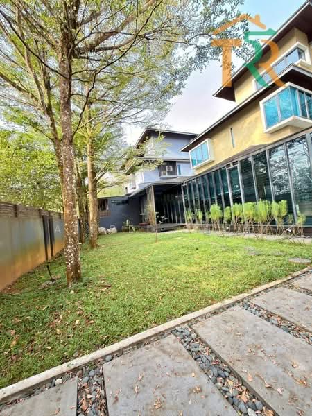 Rumah Berkembar untuk Dijual di Taman Supreme (Kuching) - Alfred Chua - Exterior - PropertyGuru.com.my