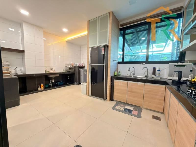 Rumah Berkembar untuk Dijual di Taman Supreme (Kuching) - Alfred Chua - Kitchen - PropertyGuru.com.my