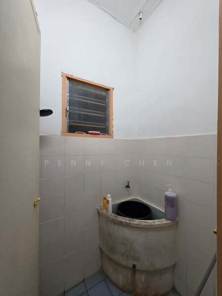 Rumah Teres 1 Tingkat untuk Dijual di Seri Margosa (Ipoh) - PENNY CHEN - Bathroom - PropertyGuru.com.my