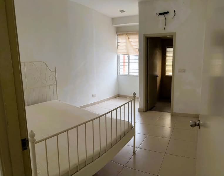 Rumah Teres 2 Tingkat untuk Dijual di Taman Putra Prima (Puchong) - Lok Teh - Bedroom - PropertyGuru.com.my