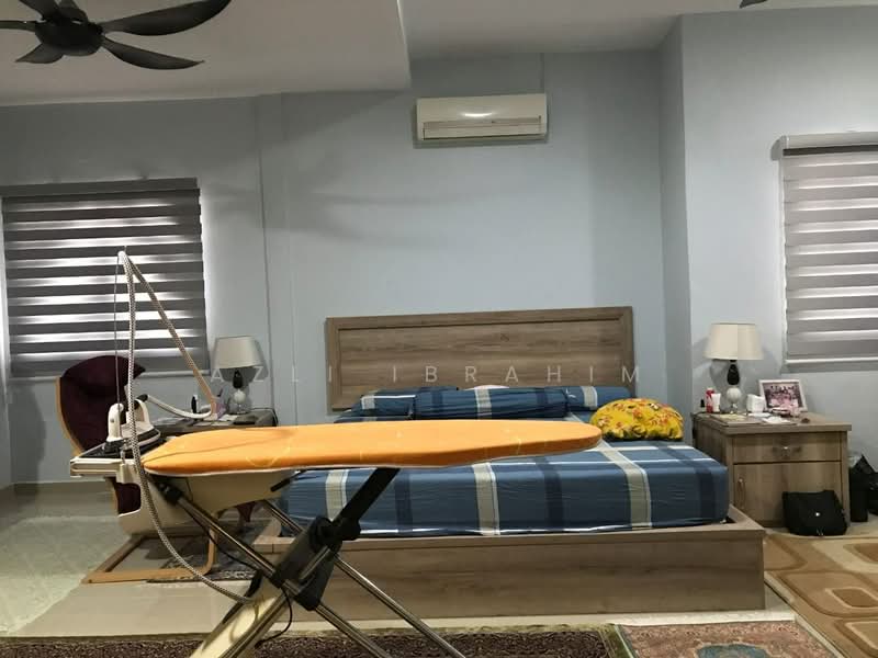 Rumah Teres 2 Tingkat untuk Dijual di Bandar Tasik Puteri (Rawang) - Azli Ibrahim - Bedroom - PropertyGuru.com.my