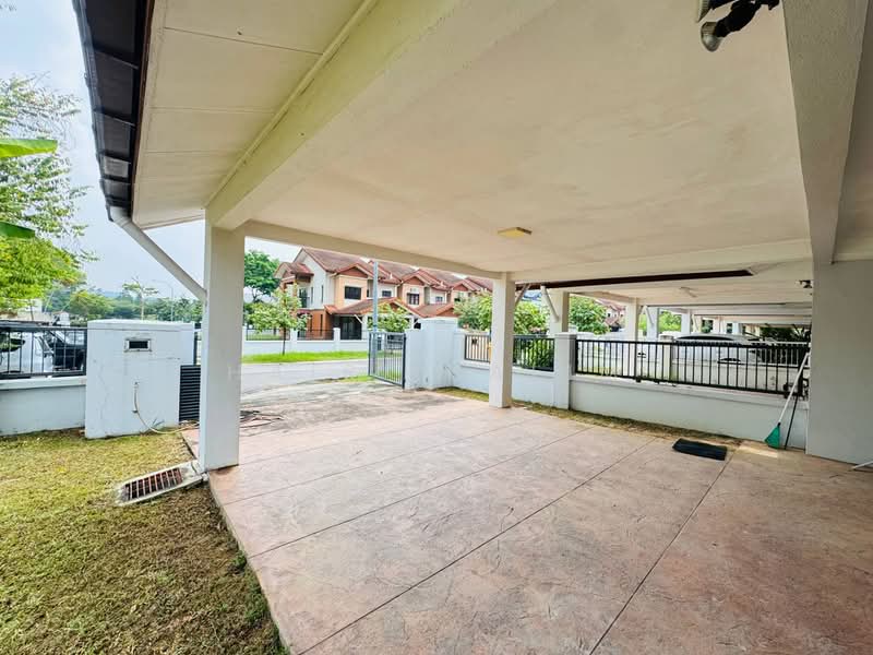 Rumah Teres 2 Tingkat untuk Dijual di Cahaya Spk (Shah Alam) - Hairi Halim - PropertyGuru.com.my