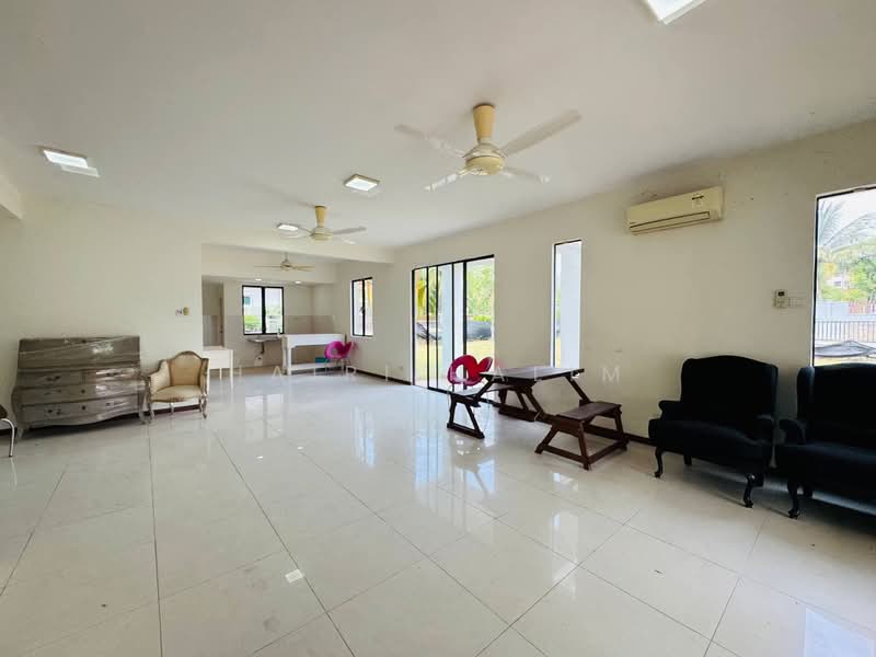 Rumah Teres 2 Tingkat untuk Dijual di Cahaya Spk (Shah Alam) - Hairi Halim - PropertyGuru.com.my