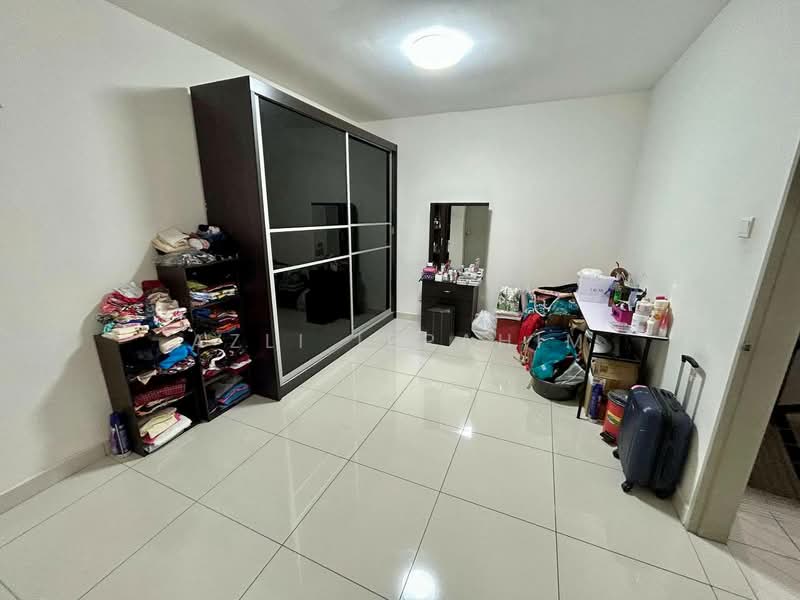 Rumah Teres 2.5 Tingkat untuk Dijual di Taman Putra Impiana (Puchong) - Azli Ibrahim - Bedroom - PropertyGuru.com.my