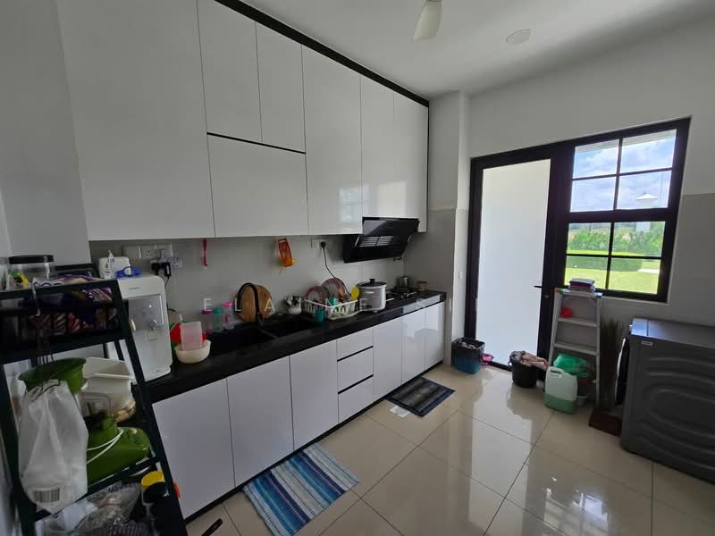 Rumah Teres 2-Tingkat untuk Dijual di Eco Botanic (Iskandar Puteri (Nusajaya)) - Elaine Sim - Kitchen - PropertyGuru.com.my