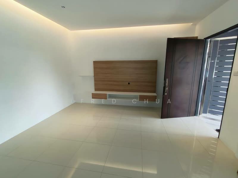 Rumah Berkembar untuk Dijual di Kuching (Sarawak) - Alfred Chua - Living Room - PropertyGuru.com.my
