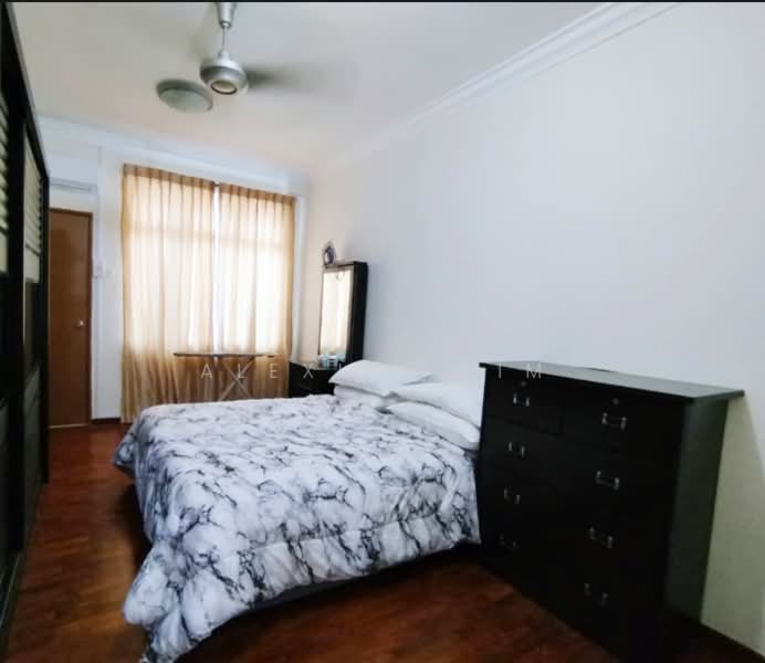 Rumah Teres 2.5 Tingkat untuk Dijual di Taman Sutera (Johor Bahru) - Alexius Lim - Bedroom - PropertyGuru.com.my
