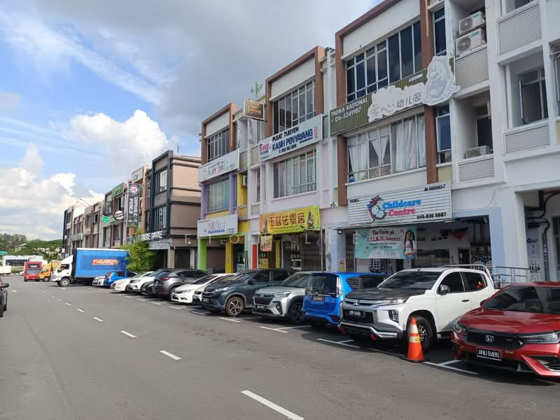 Kedai untuk Disewa di Bandar Putra (Kulai) - Fion Lee - Exterior - PropertyGuru.com.my