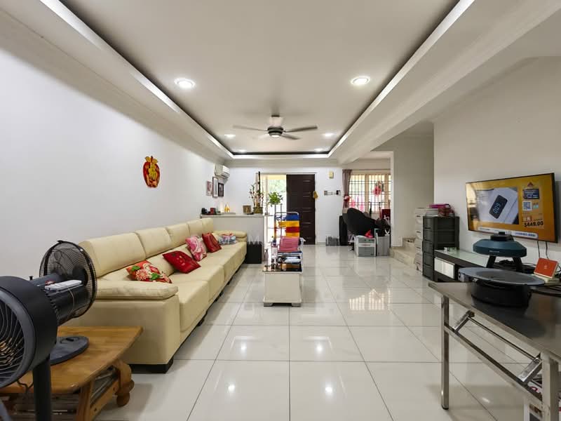 Rumah Teres 2 Tingkat untuk Dijual di Taman Sri Pulai Perdana (Skudai) - Tommy Tai - Living Room - PropertyGuru.com.my