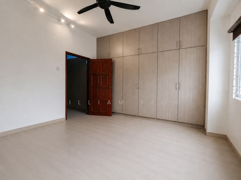 Rumah Teres 2-Tingkat untuk Dijual di Kota Kemuning (Shah Alam) - William Yeoh - Bedroom - PropertyGuru.com.my
