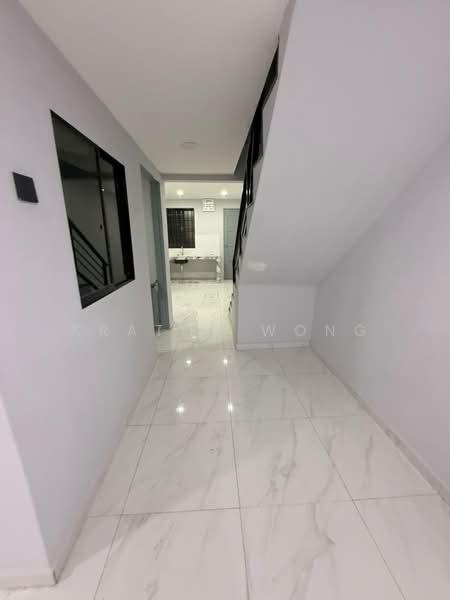 Rumah Teres 2 Tingkat untuk Dijual di Taman Plentong Baru (Masai) - Kratos Wong - PropertyGuru.com.my
