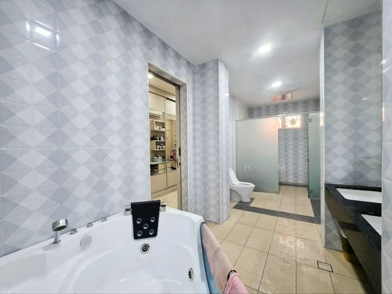Zero-Lot Bungalow for Sale in Wangsa Maju (Kuala Lumpur) - Azli Ibrahim - Bathroom - PropertyGuru.com.my