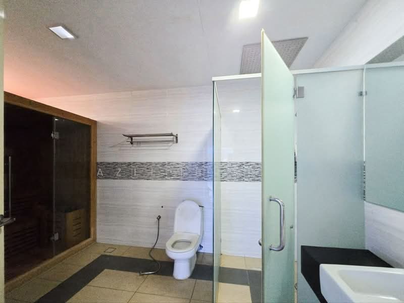 Zero-Lot Bungalow for Sale in Wangsa Maju (Kuala Lumpur) - Azli Ibrahim - Bathroom - PropertyGuru.com.my