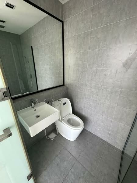 Service Residence for Rent at The Square @ One City - Sky Choo - Bathroom - PropertyGuru.com.my