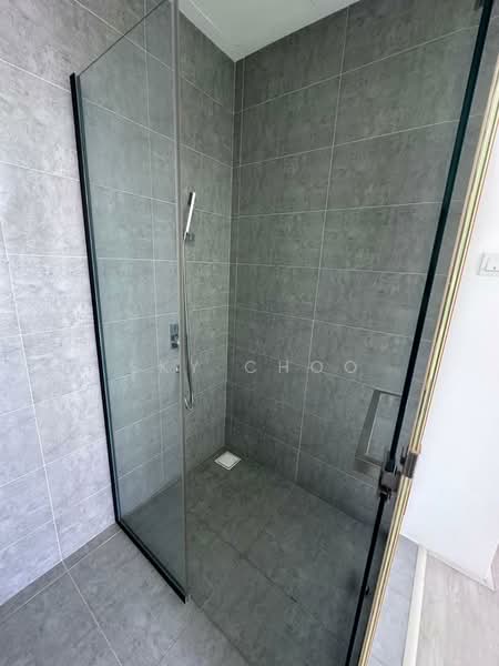 Service Residence for Rent at The Square @ One City - Sky Choo - Bathroom - PropertyGuru.com.my
