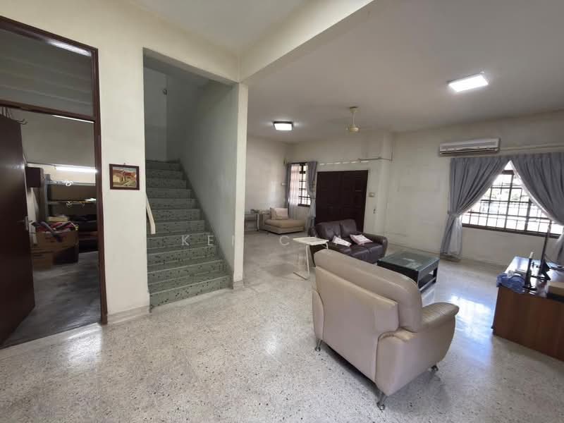Rumah Berkembar untuk Dijual di Taman Sentosa (Johor Bahru) - Ken Chai - PropertyGuru.com.my