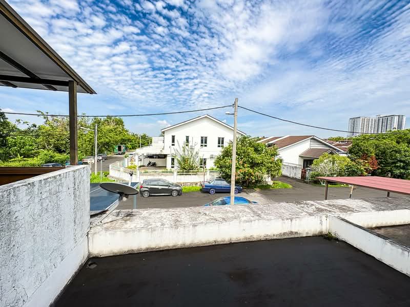 Rumah Teres 2 Tingkat untuk Dijual di Bandar Rinching Seksyen 6 (Semenyih) - Azli Ibrahim - Exterior - PropertyGuru.com.my
