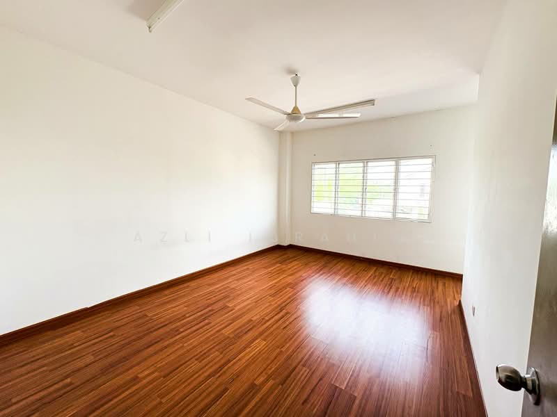 Rumah Teres 2 Tingkat untuk Dijual di Bandar Rinching Seksyen 6 (Semenyih) - Azli Ibrahim - Interior - PropertyGuru.com.my