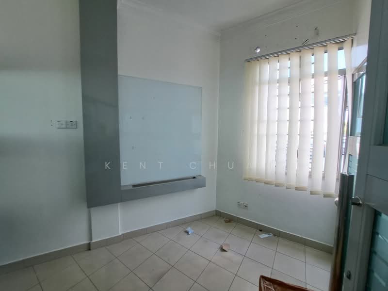 Shop for Rent in Butterworth (Penang) - Kent Chuah - Interior - PropertyGuru.com.my