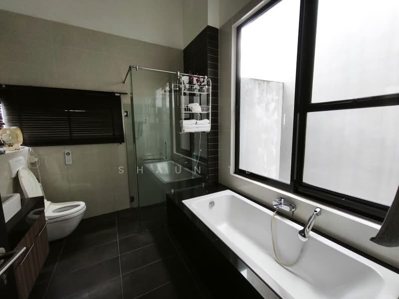 Semi-Detached House for Sale in Sunway Iskandar (Iskandar Puteri (Nusajaya)) - Shaun Tey - Bathroom - PropertyGuru.com.my