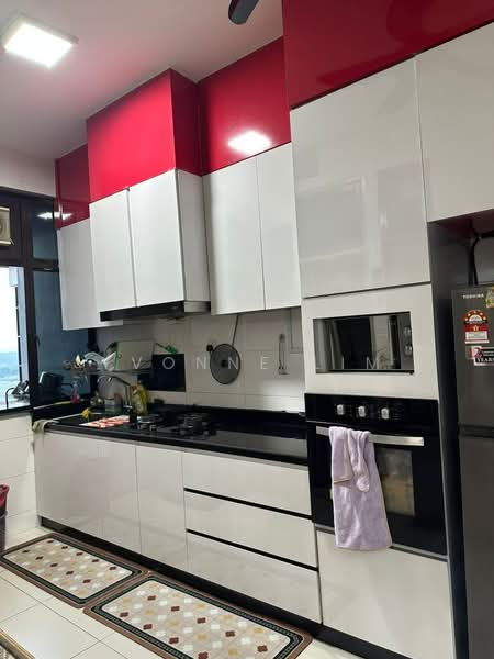 Service Residence for Sale at D'Summit Residences - Yvonne Lim - Kitchen - PropertyGuru.com.my
