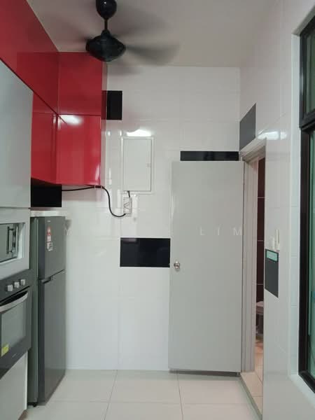 Service Residence for Sale at D'Summit Residences - Yvonne Lim - Kitchen - PropertyGuru.com.my