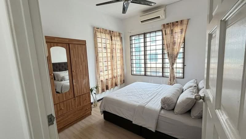 Rumah Teres 2 Tingkat untuk Dijual di Muara Tuang (Samarahan) - Alfred Chua - Bedroom - PropertyGuru.com.my