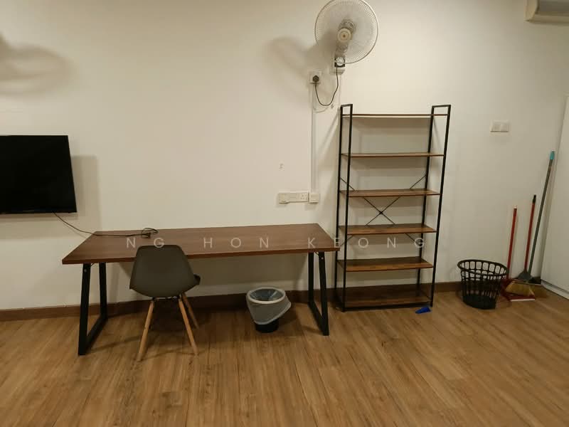 Service Residence for Rent at Symphony Tower (Menara Simfoni) - Ng Hon Keong - Study - PropertyGuru.com.my