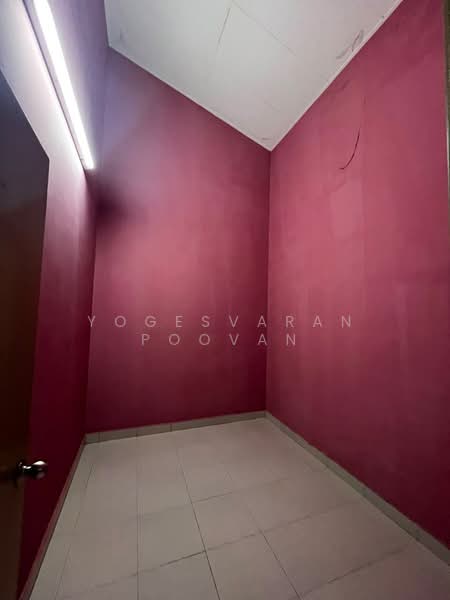 Terraced House for Sale in Kampung Jalan Kebun (Shah Alam) - Yogesvaran Poovan - Interior - PropertyGuru.com.my