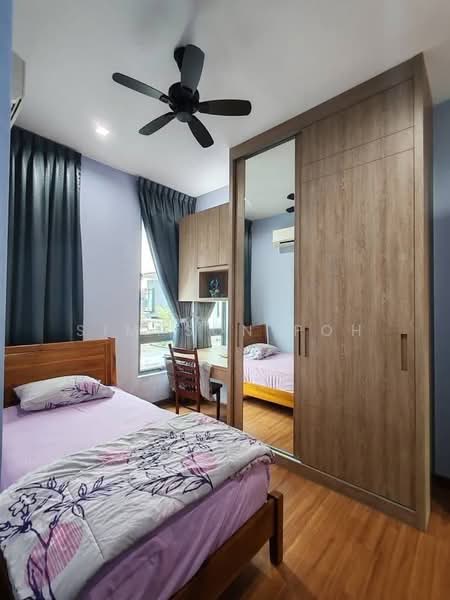 Rumah Berkembar untuk Dijual di Setia Eco Gardens (Gelang Patah) - Simpson Poh - Bedroom - PropertyGuru.com.my