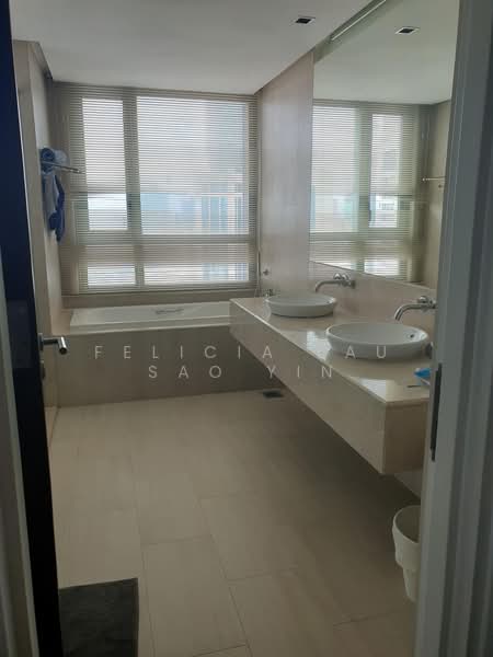 Condominium for Sale at The Capsquare Residences - Felicia Lau Sao Yin - Bathroom - PropertyGuru.com.my