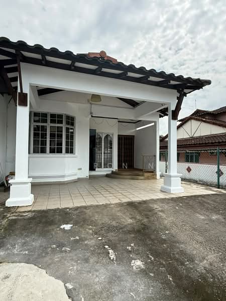 1-storey Terraced House for Sale in Bandar Uda Utama (Johor Bahru) - Sharon Ng - Exterior - PropertyGuru.com.my