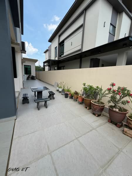 Rumah Berkembar untuk Dijual di Canary Garden (Klang) - Vincent Yeoh - Exterior - PropertyGuru.com.my
