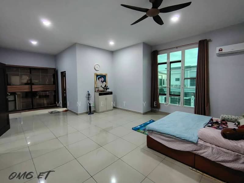 Rumah Berkembar untuk Dijual di Canary Garden (Klang) - Vincent Yeoh - Bedroom - PropertyGuru.com.my